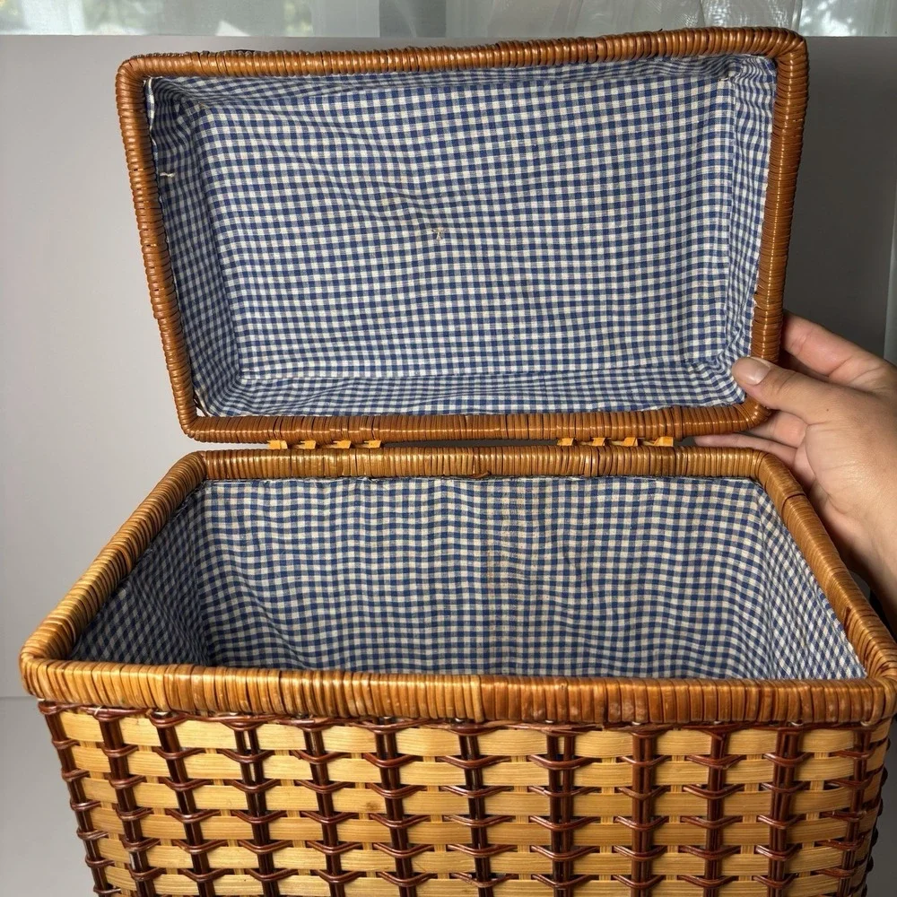 Pierre Cardin Polished Wicker Picnic Basket Vintage 1994  7.5 in x‎ 13 in
